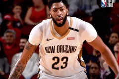 指环王比尔·拉塞尔：11冠荣耀与防守哲学，种族平权斗士