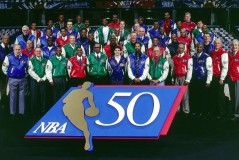 独行侠新赛季首战：浓眉缺席，状元阵容揭幕战面临挑战