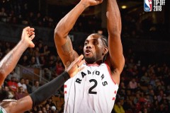 湖人交易风波：鲍尔默质疑东契奇浓眉交易公正性